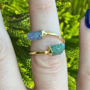 Sapphire and Emerald Gold Ring